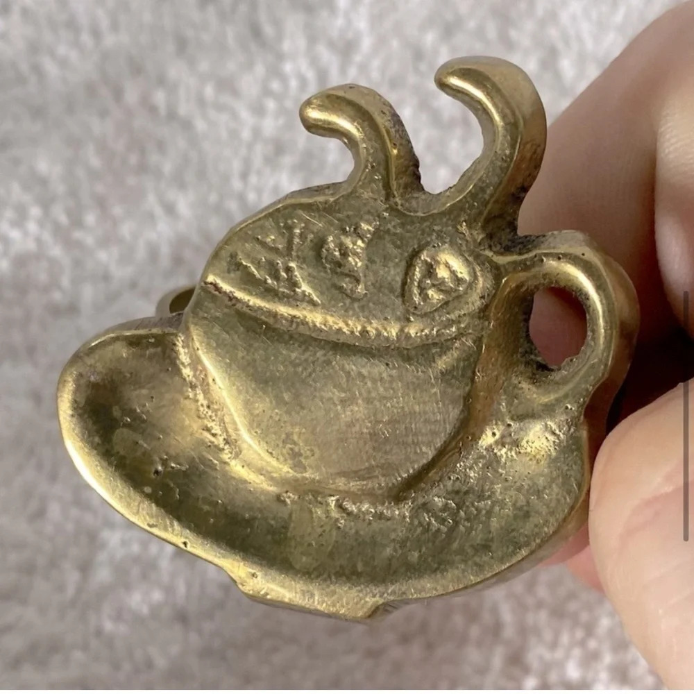 Vintage Brass Coffee  Cup Napkin Holders x5 - Picture 6 of 13